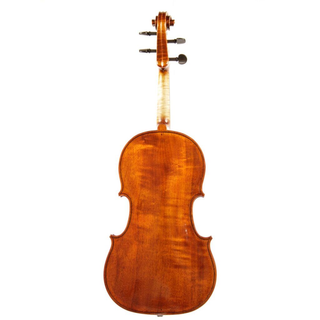 Aline Henrike Brand - Fond