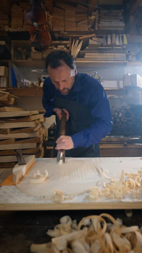 Intimité de création - 5 - Un violoncelle, par Yann Besson